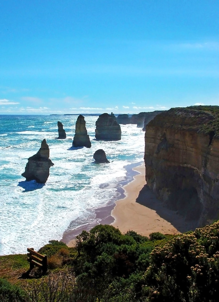 5 Apostles.
