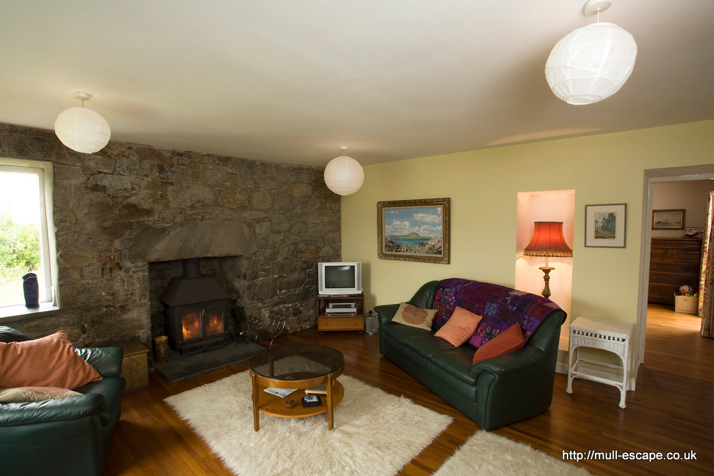 BEACH HOUSE self-catering holiday accommodation, Isle of Mull, Main Living Room