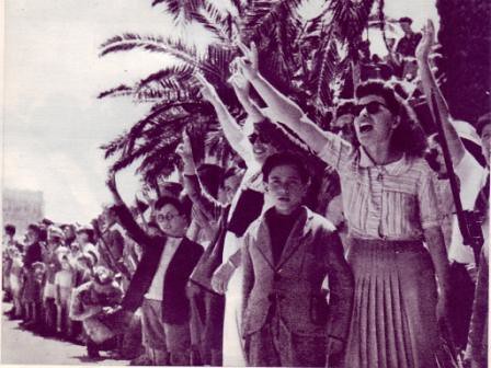 1943 - Tunisie- Défilé de la victoire Tunis  2