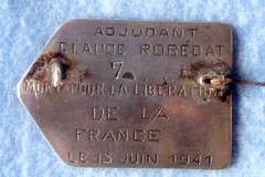 1ère Cie des Chars- insigne de Claude Robédat MPLF 15 juin 1941- col. P. Robedat