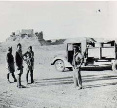 BM2 - 1941 -Syrie- Un chateau avec DUPIN - Fonds Amiel
