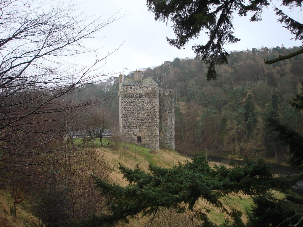 Neidpath Castle