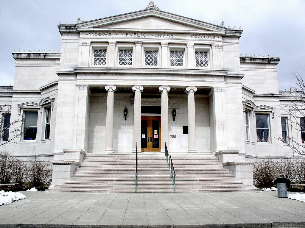 BRANFORD - JAMES BLACKSTONE LIBRARY - 01