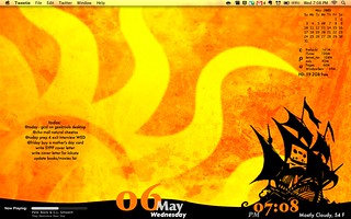 my geektools desktop a la piratebay!