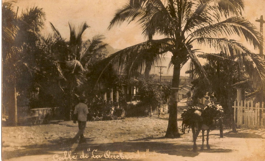 CALLE DE LA QUEBRADA