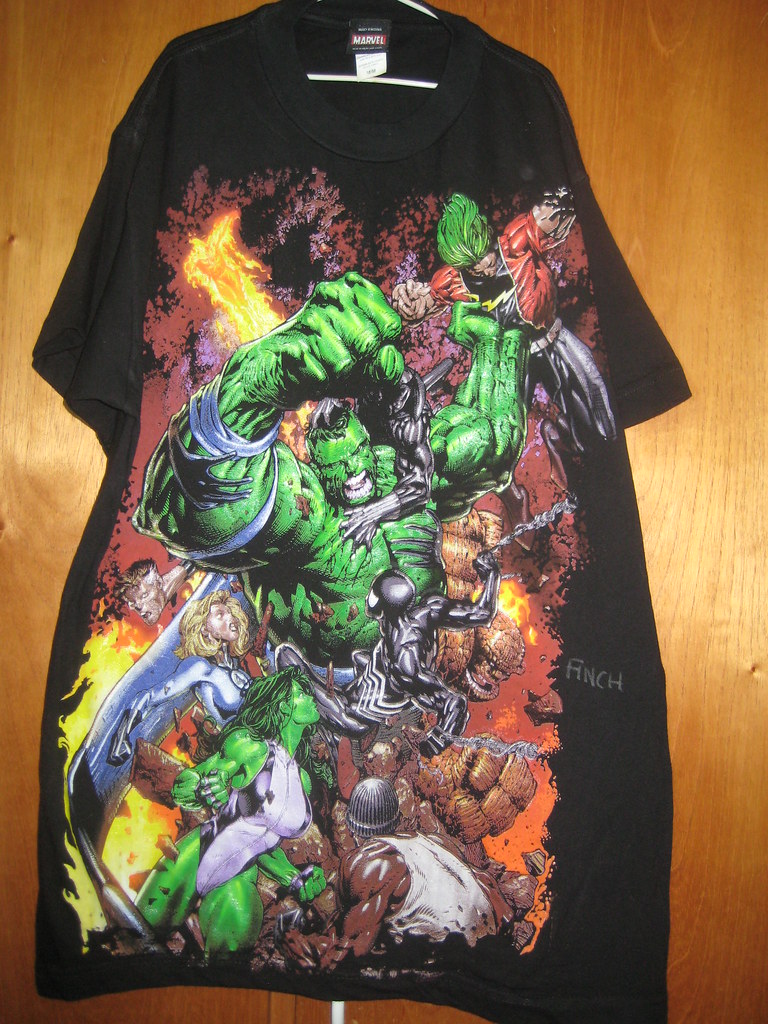 World War Hulk t-shirt signed by David Finch