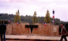 Nod sur Seine- Second monument de la jonction 2e DB/1ère DFL - Col. Wladislas Picuira