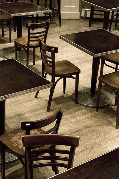 caf&eacute; zig zag