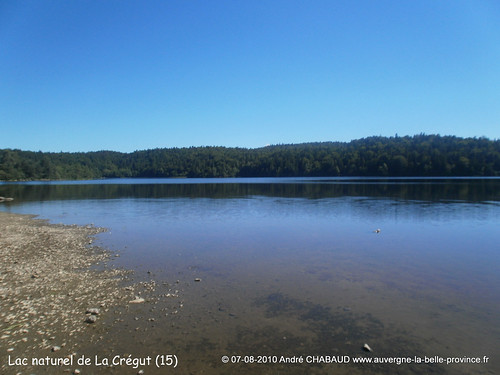 Lac naturel de La Crégut (15) 09