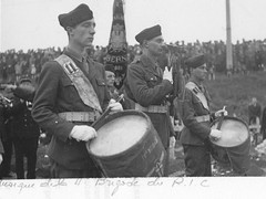 Alsace- 1945 Obenheim - musique 4e brigade ric