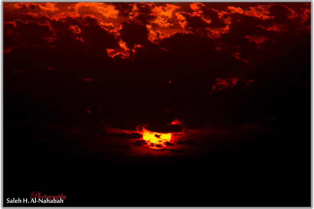 '' Listen To The SunSet ''