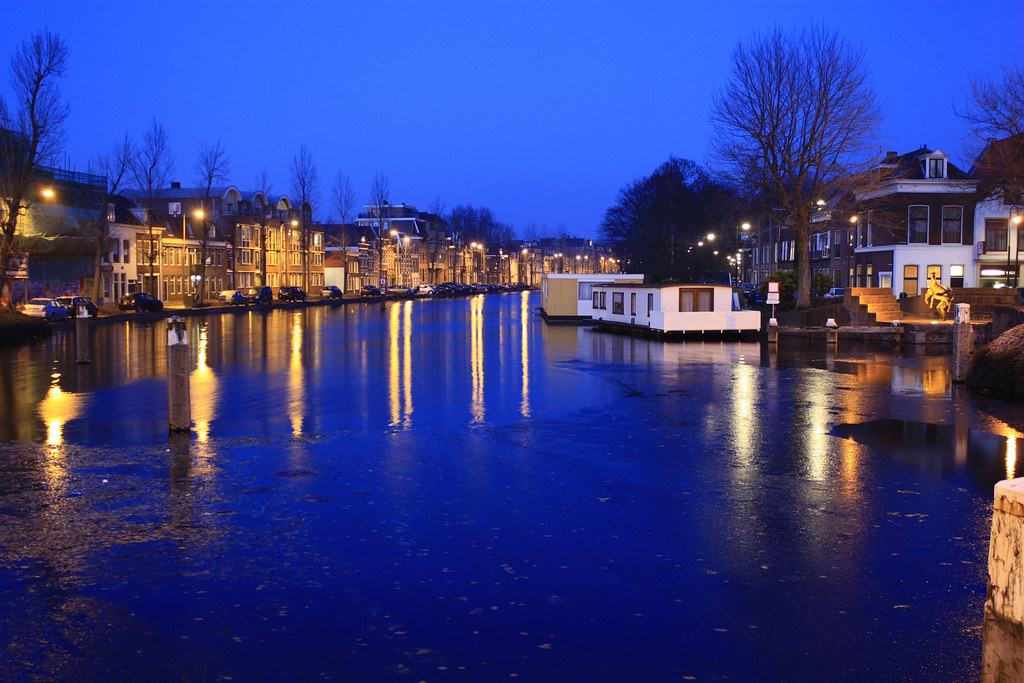 Kattensingel at twilight