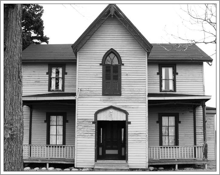 hauntedhouse.jpg
