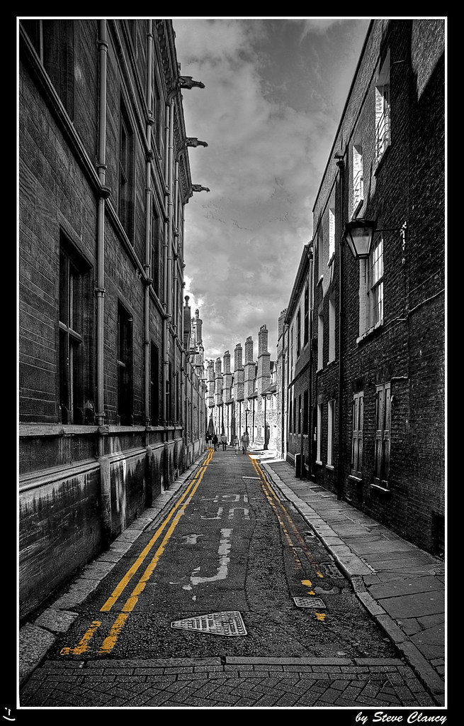No Parking...