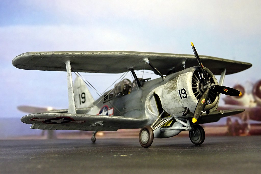 1:72 Curtiss SBC-4 &sbquo;Helldiver&lsquo;, aircraft &sbquo;19&lsquo; of US Navy Composite Squadron 55 (VC-55); USS Block Island (CVE-21), North Atlantic, late 1943 (Whif/modified Heller kit)