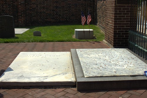 Tomb Of Benjamin Franklin | Blogging The Revolution