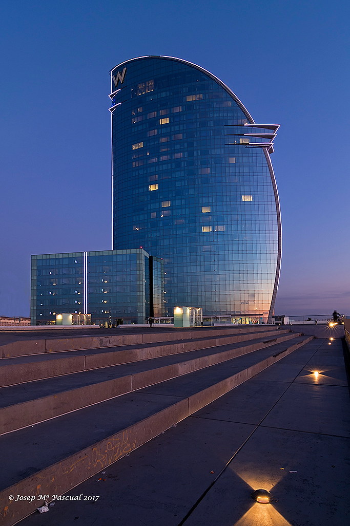 Hotel W