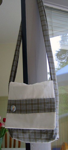 Plaid minimessenger