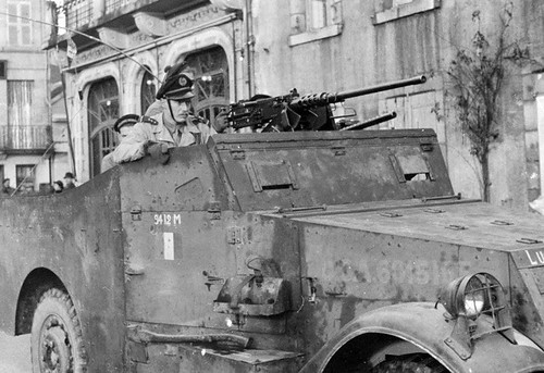 Décembre 1944 - Le RFM à Guéret (Creuse) - posté par Simon Militaria sur FB 1ère DFL
