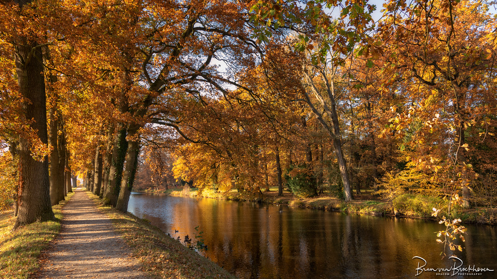 Moat Amerongen Castle