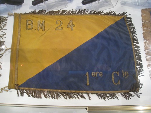 BM 24- Fanion à  Angoulême