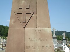 Cimetière de Giromagny - Monument "aux généreux de la DFL" - Crédit photo : Alain Jacquot Boileau