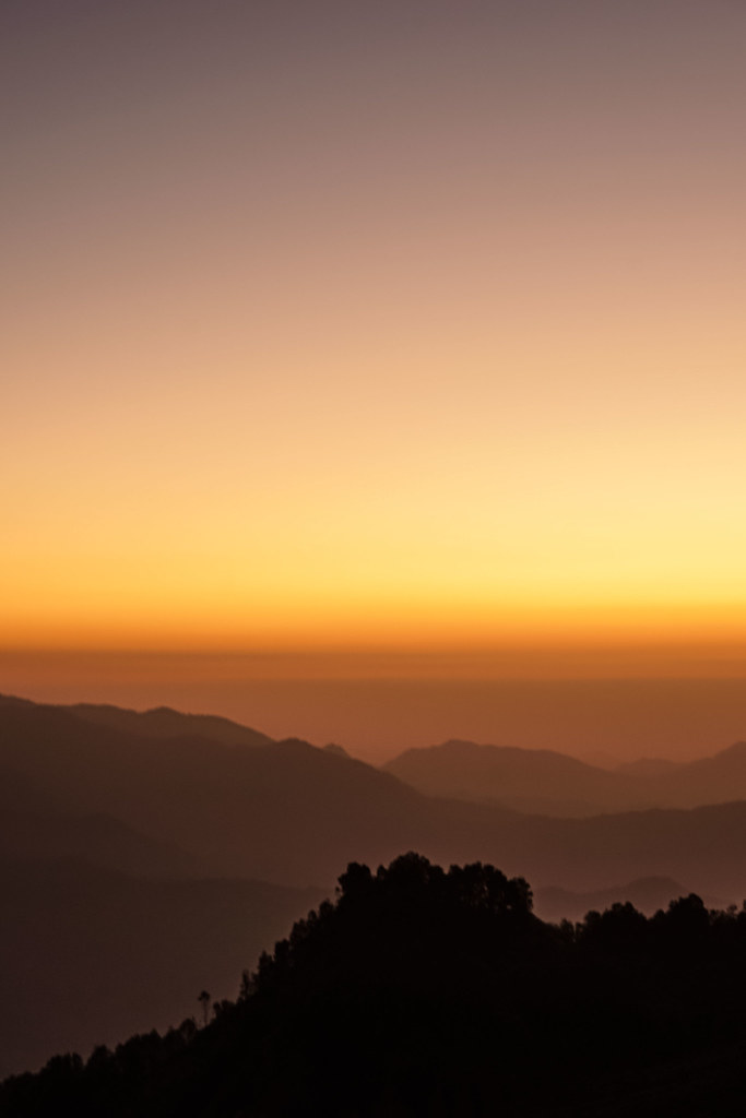 sunrise_Kelimutu-3_Flickr_mtst_032.jpg