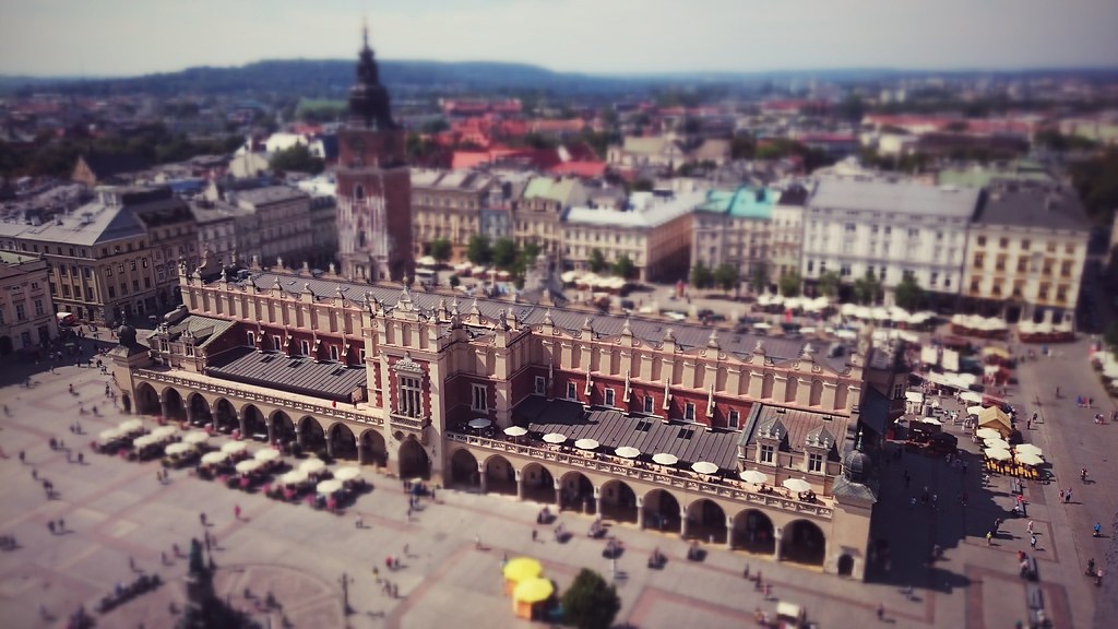 Viewing Sukiennice (Cloth Hall), Poland