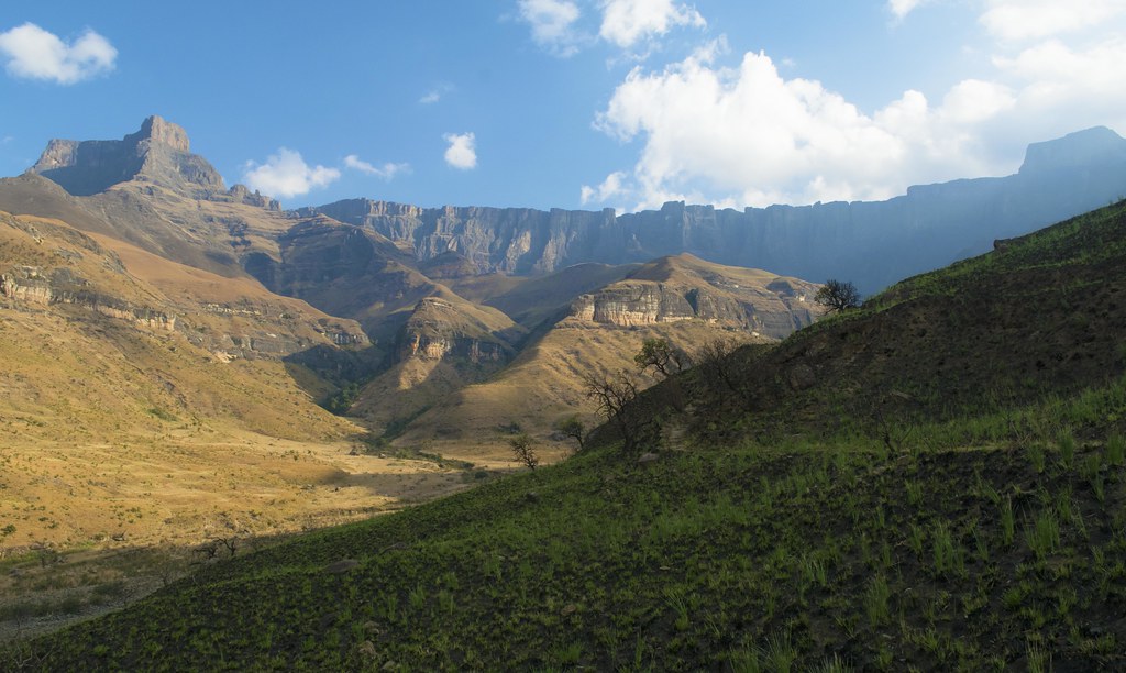 The Amphitheatre, Royal Natal National Park, Drakensberg, South Africa