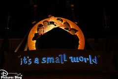 Magic Kingdom Park - It's A Small World