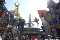 Magic Kingdom Park - Tomorrowland & Astro-Orbiter