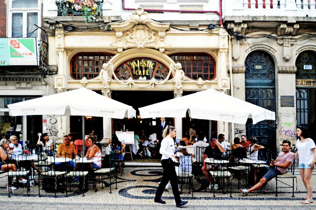 Caf&eacute; Majestic - Porto, Portugal