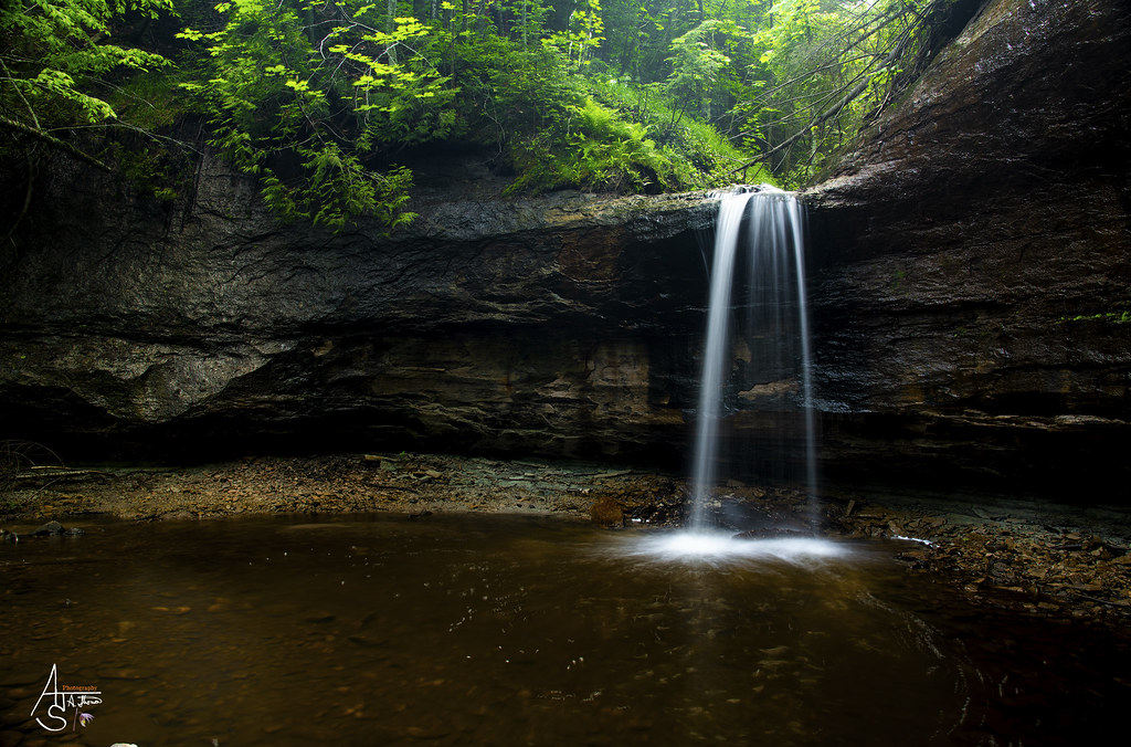 carpenter creek falls near Grand Marais, MI