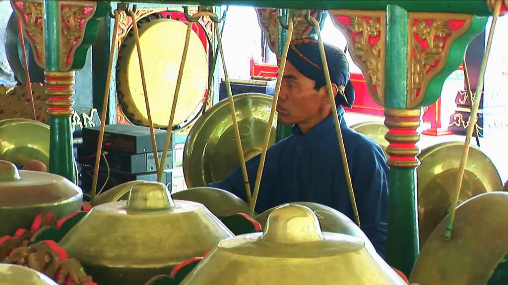 Indonesia - Java - Yogyakarta - Wayang Golek - Gamelan Orchestra - 16