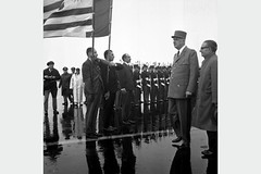 13 DBLE-  Gualberto Bolani et le général de Gaulle - Livre d'or des Français libes