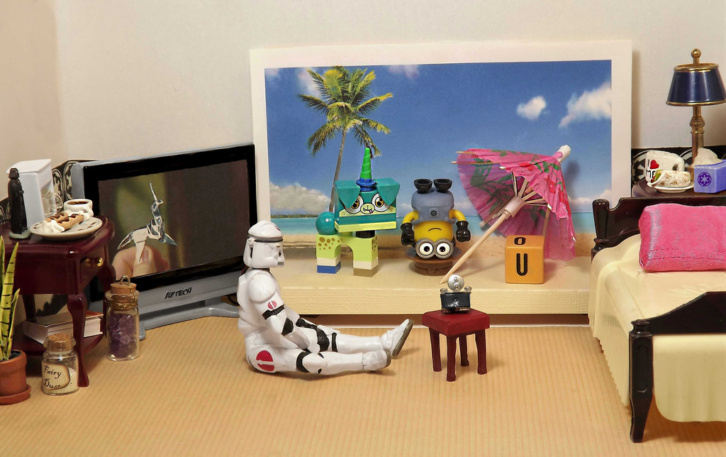 U is for Umbrella, Unikitty and Upside down on the Death Star