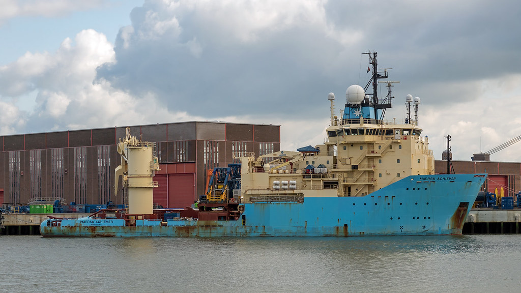 Maersk Achiever