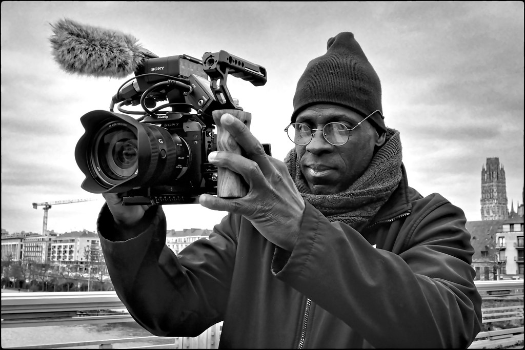 Olivier teste le nouveau mat&eacute;riel de tournage de France 3