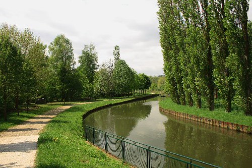 Le canal de l'Ourcq à la Ferte Milon