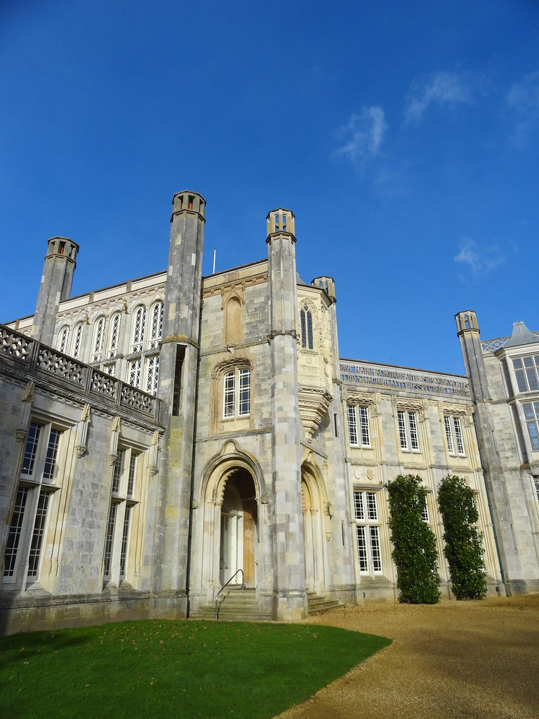 Highcliffe Castle