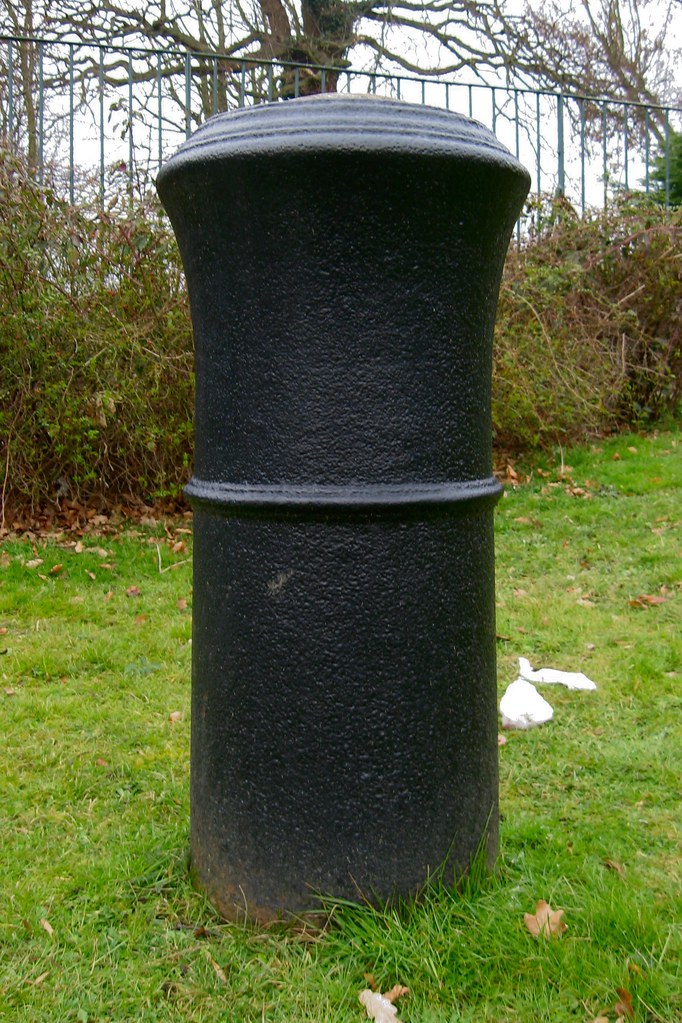 An English Omphalos