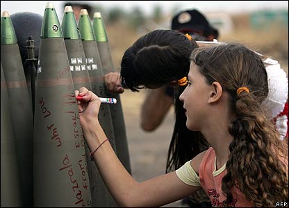 Israeli girls sign gifts for Lebanese