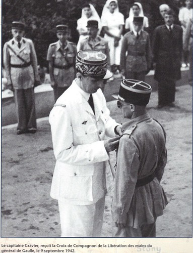 1942 -sept-  Bir Hakeim- Génie- - Capitaine Gravier fait compagnon