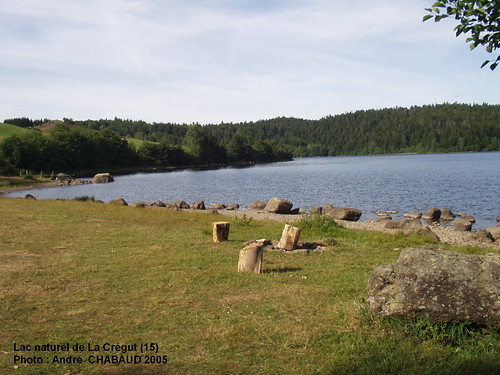 Lac naturel de La Crégut (15) 07