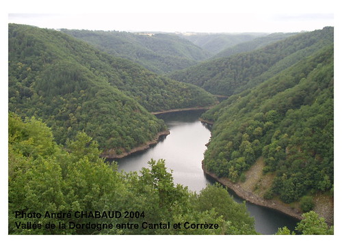 Vallée de la Dordogne entre Cantal et Corrèze