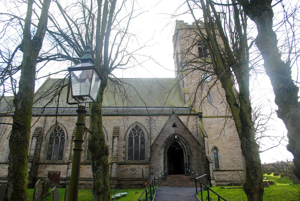 Victorian lamps by St Margaret's Church