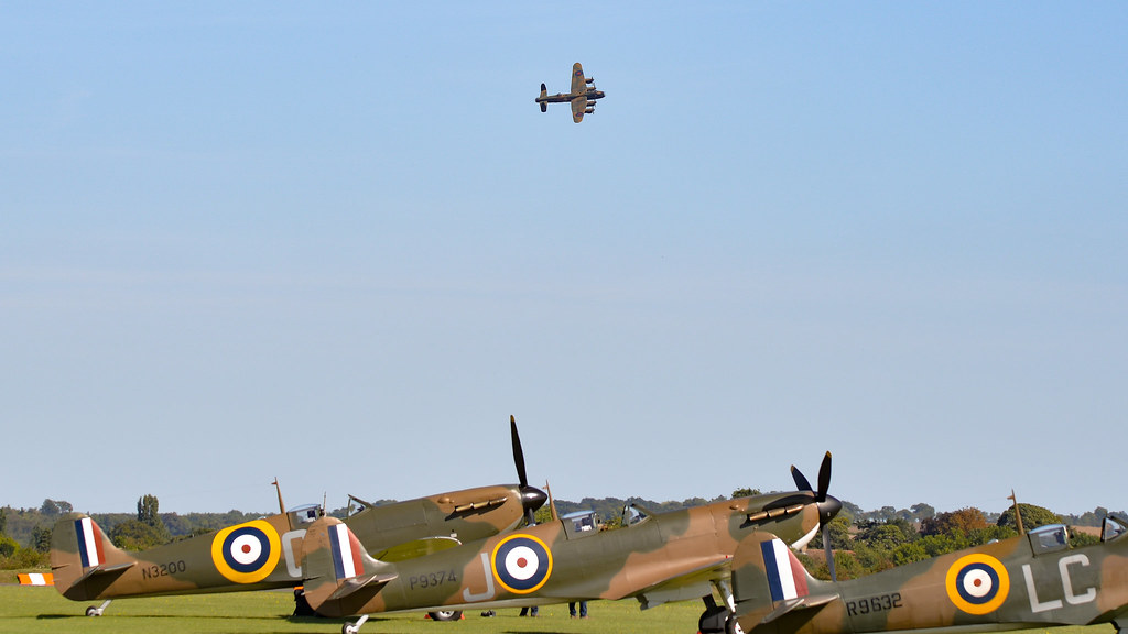Lancaster Bomber PA474
