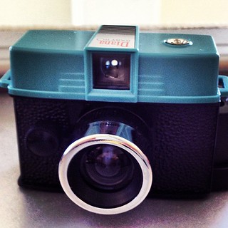 Diana Baby 110 - Camera-wiki.org - The free camera encyclopedia