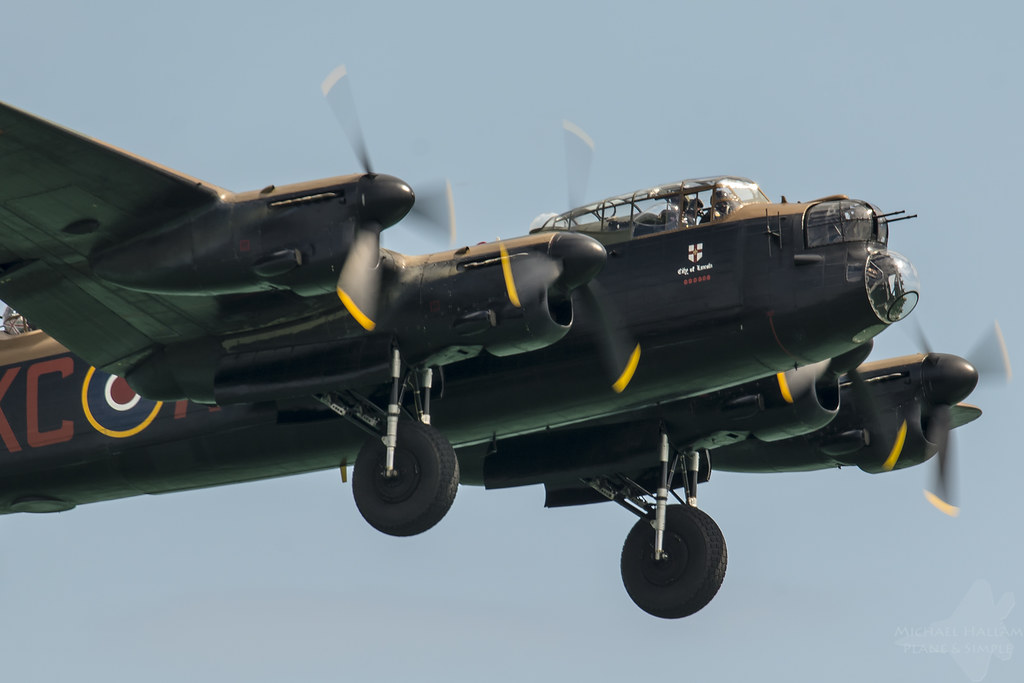Avro Lancaster PA474 "Thumper"