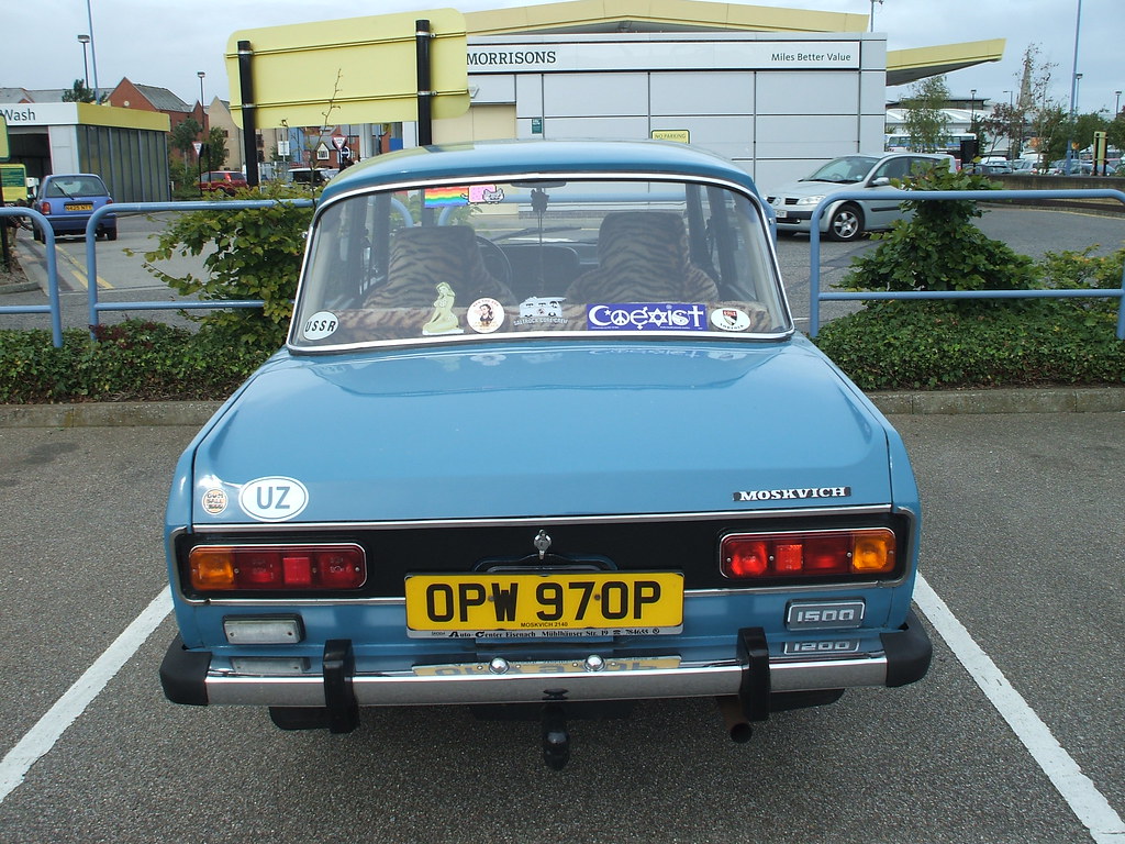 Moskvich 1500 (2)